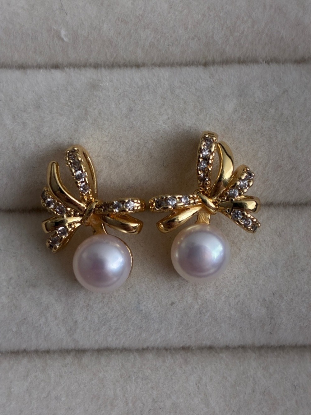 Gold Pearl & Crystal Bow Stud Earrings - White Pearls